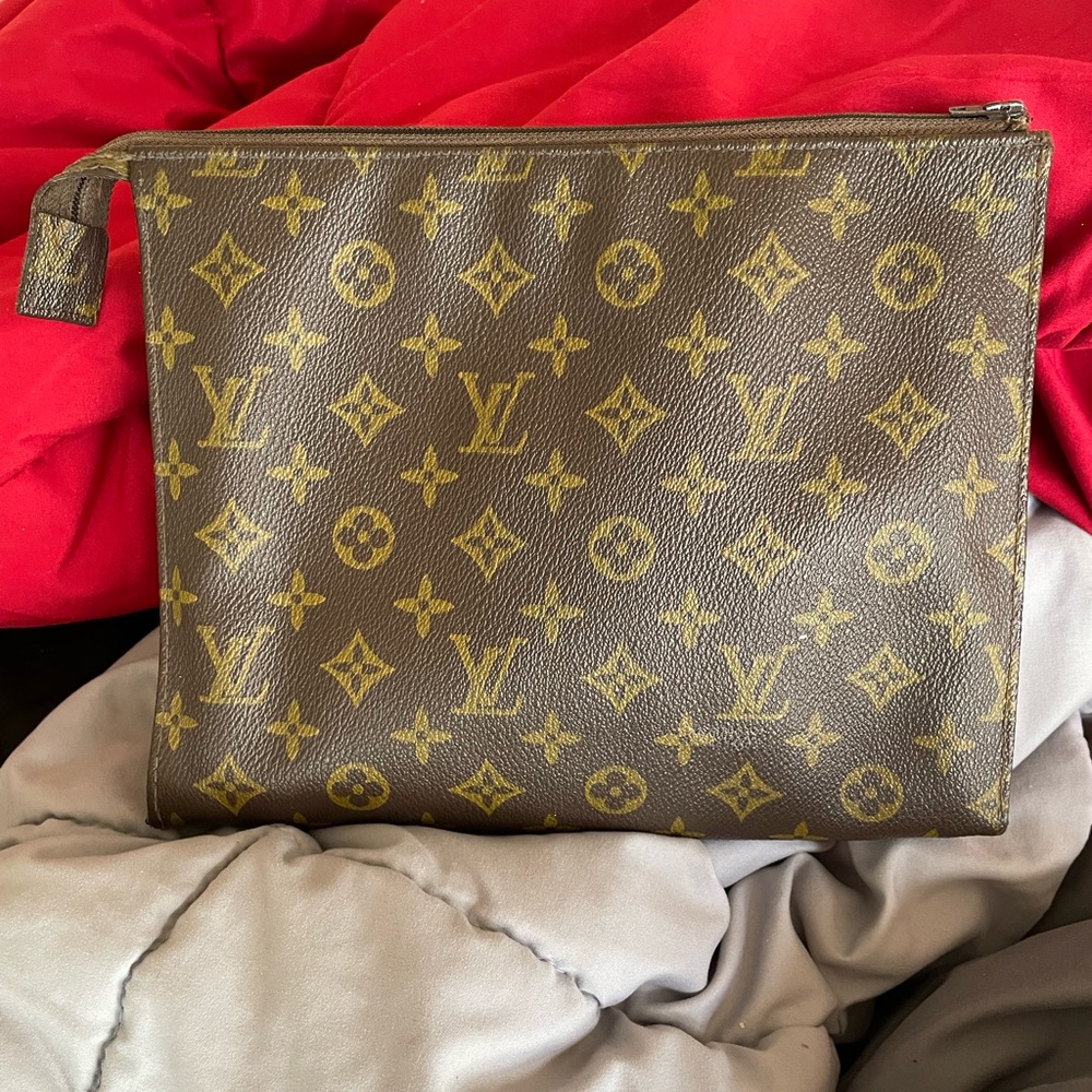 vintage Louis Vuitton toilletrie 26
